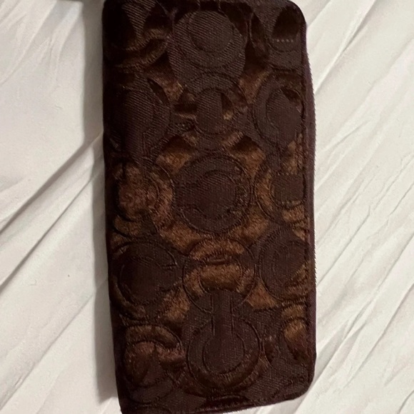 Brown Coach Wallet - Picture 2 of 3